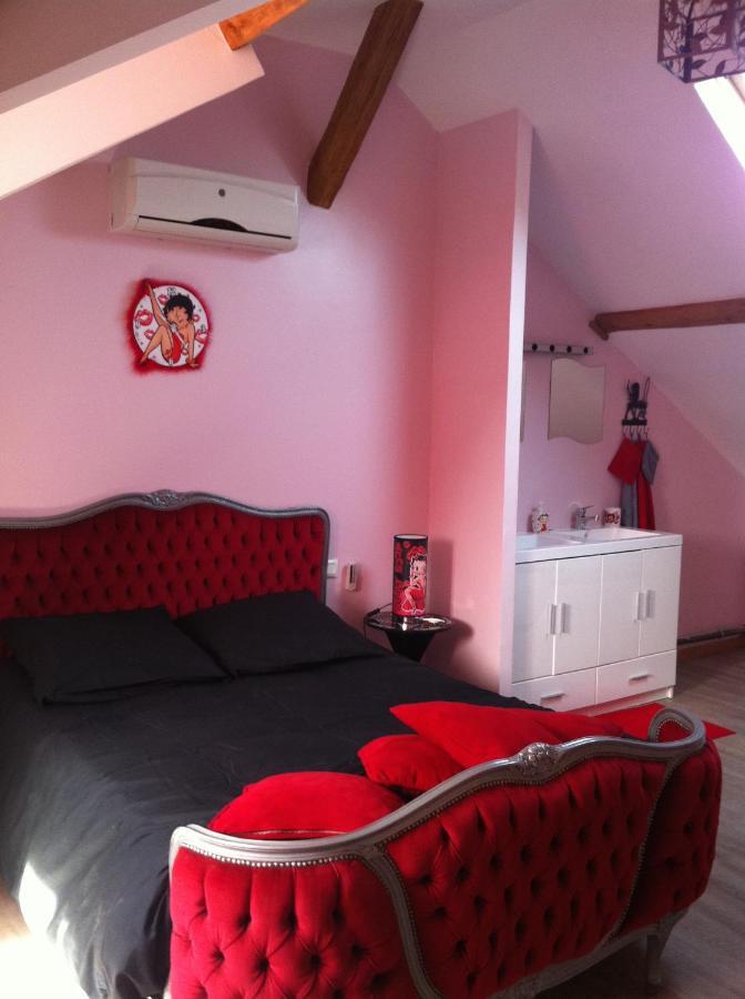 Le Petit Manoir Bed & Breakfast Farceaux Exterior photo