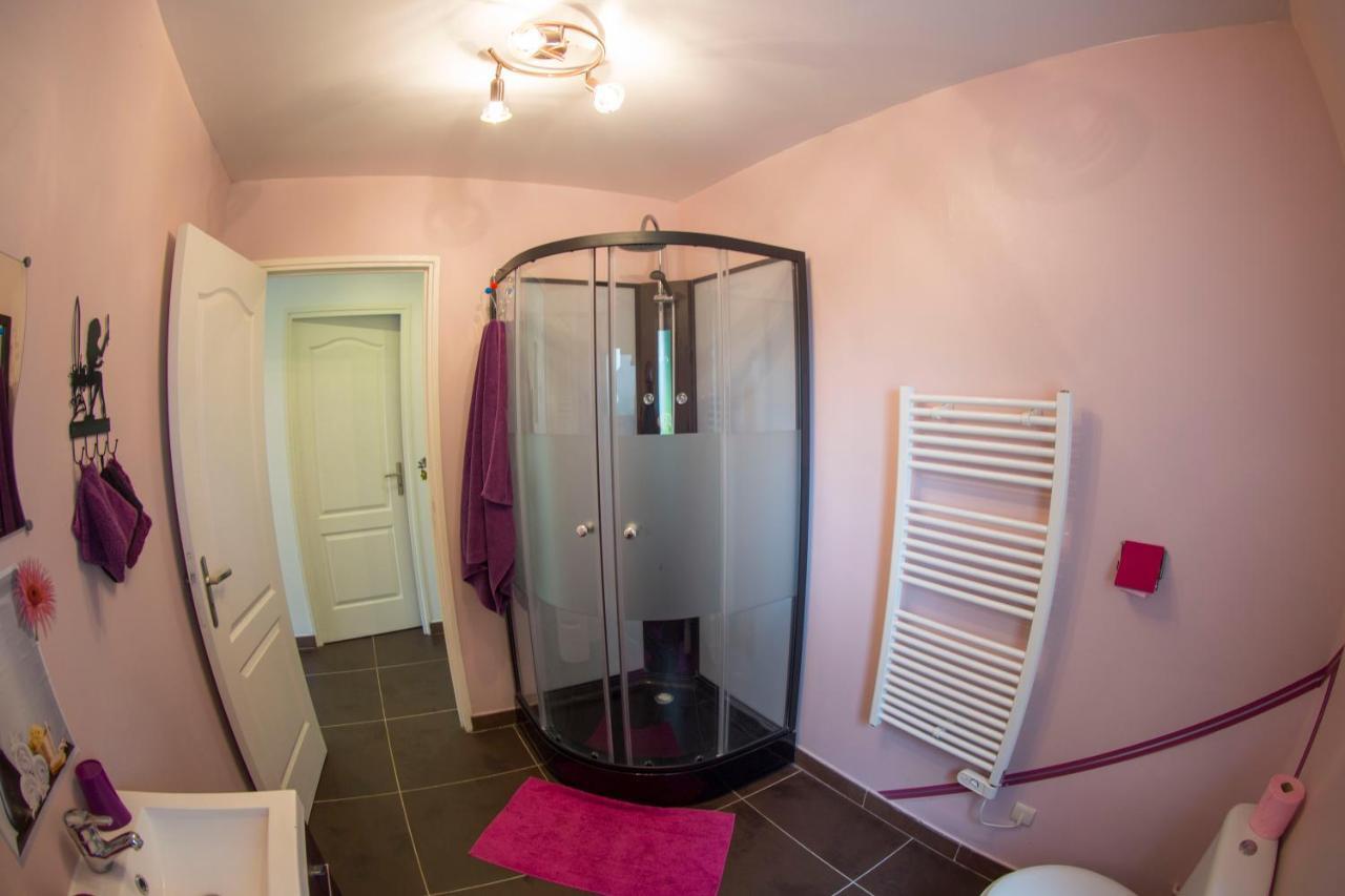 Le Petit Manoir Bed & Breakfast Farceaux Exterior photo